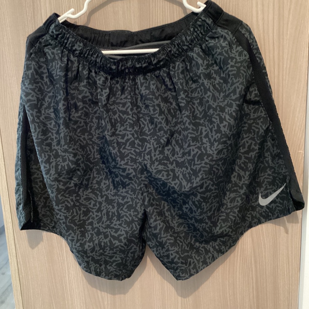 Nike Dri-Fit Side Vented Men’s Shorts, XL